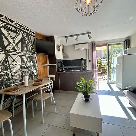Au Calme Avec Terrasse Et Parking - Cap D'agde - Fr-1-249-438 Agde