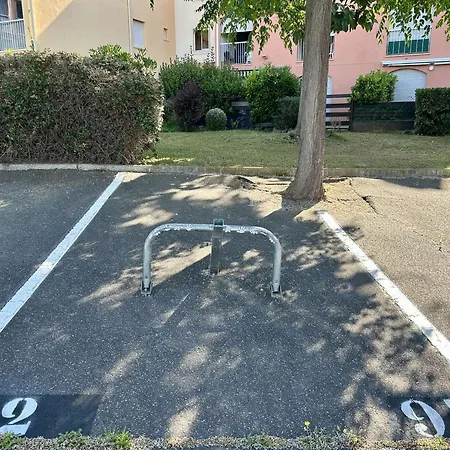 Appartement Au Calme Avec Terrasse Et Parking - Cap D'agde - Fr-1-249-438